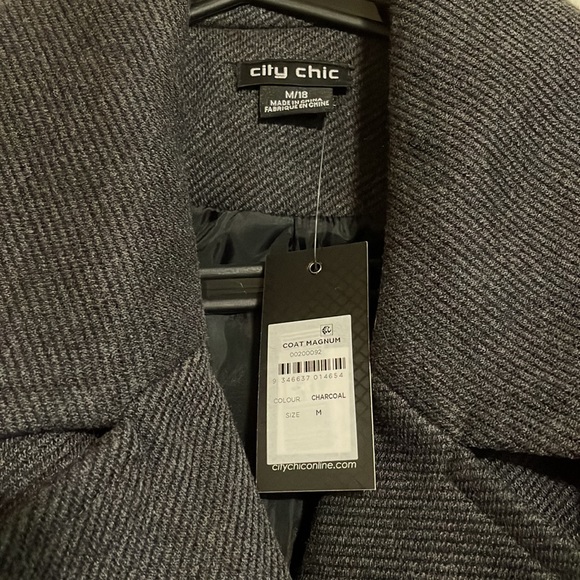 City Chic belted trench coat M/18 NWT - Picture 3 of 4